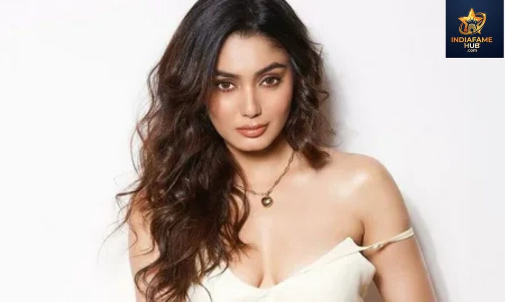 Sana Makbul